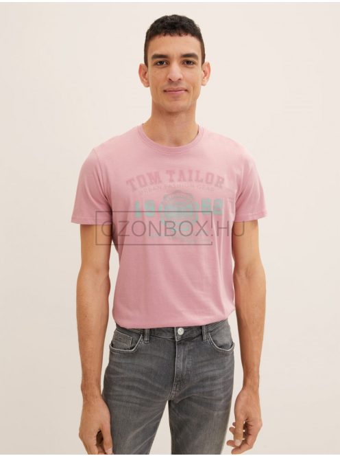 1027028-13009 Tom Tailor póló szöveges nyomattal bársony rózsa színben