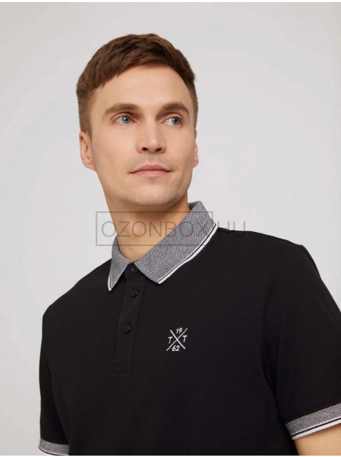 1030625-29999  Tom Tailor férfi galléros rövid ujjú pamut póló kis logóval fekete színben