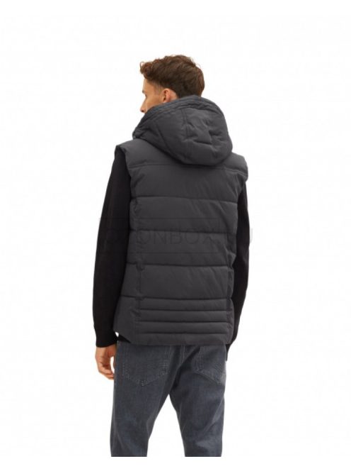 1032509-29999 Tom Tailor férfi kapucnis mellény (fekete)