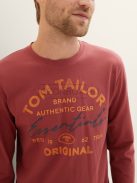 1037744-32220 Tom Tailor hosszú ujjú póló szöveges nyomattal bordósvörös színben