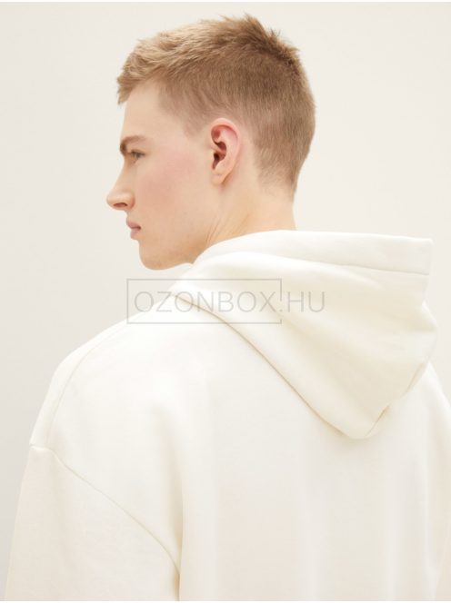 1039462-12906 Tom Tailor kapucnis pamut felső logó nyomattal gyapjú fehér színben