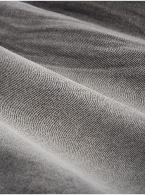 1040209-10218 Tom Tailor farmer bermudanadrág világos kőszürke színben