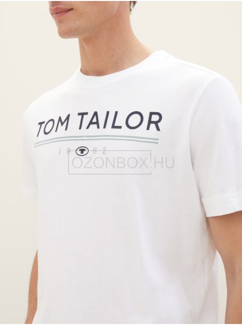 1040988-20000 Tom Tailor férfi rövid ujjú póló logó nyomtatással fehér színben
