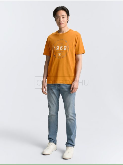 1046793-10821 Tom Tailor póló logó nyomattal (mogyoróvaj barna)
