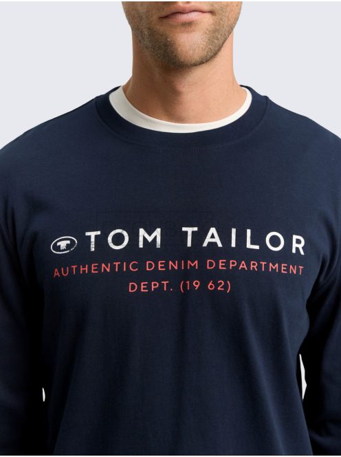 1047769-10668 Tom Tailor hosszú ujjú póló szöveges nyomattal (pilótakék)