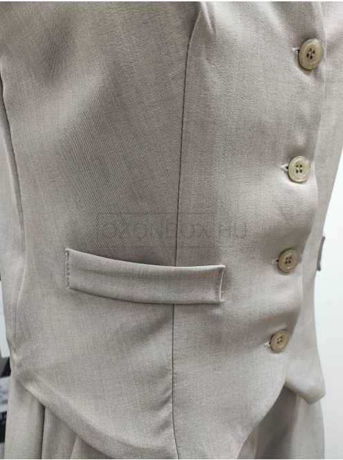 12485/12099 OLIVIA – Női mellényes, shortos szett  (világos bézs)