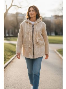   16353 Elara kabát – a kényelmes elegancia hétköznapi hősnőinek (bézs)