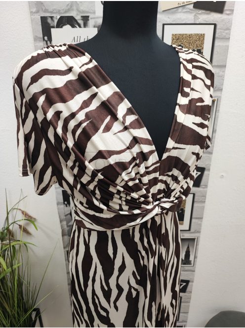 4634 Isabella – elegáns maxi ruha (kakaó zebra) 2.