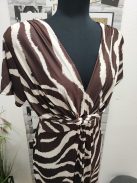4634 Isabella – elegáns maxi ruha (kakaó zebra)