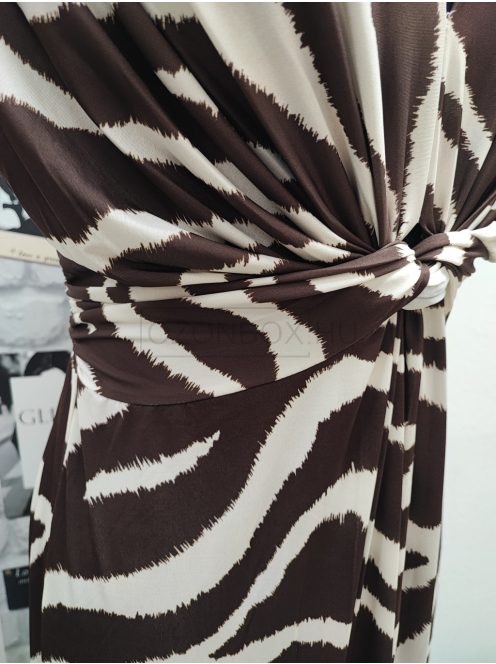 4634 Isabella – elegáns maxi ruha (kakaó zebra)