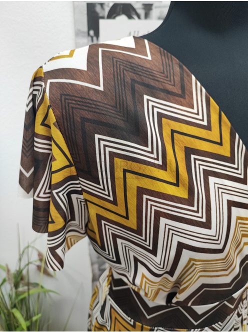 5471 Azura mintás ruha (Krém-barna-mustár)