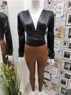 6856 Sztreccs PUSH UP bőrhatású nadrág camel színben