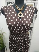 7587 Zarina – maxi ruha (barna-krém pöttyös minta)