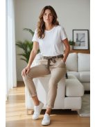 8922 Carmela – Bézs öves nadrág