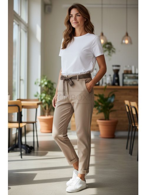 8922 Carmela – Bézs öves nadrág
