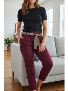 8922 Carmela – Bordó öves nadrág