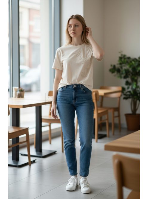 9-2335 Avelisse hímzett női felső (bézs)