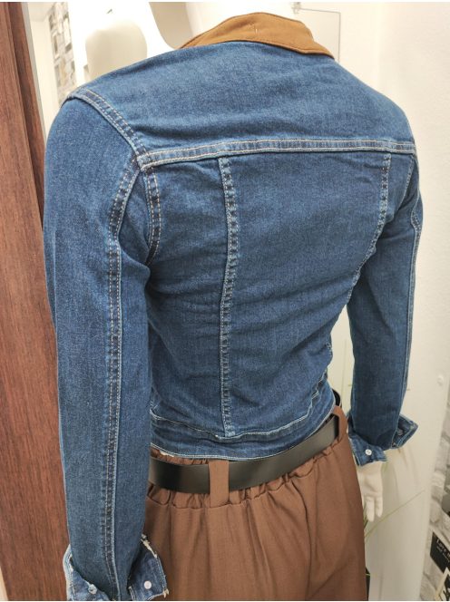 C1101 Marcella – farmerdzseki