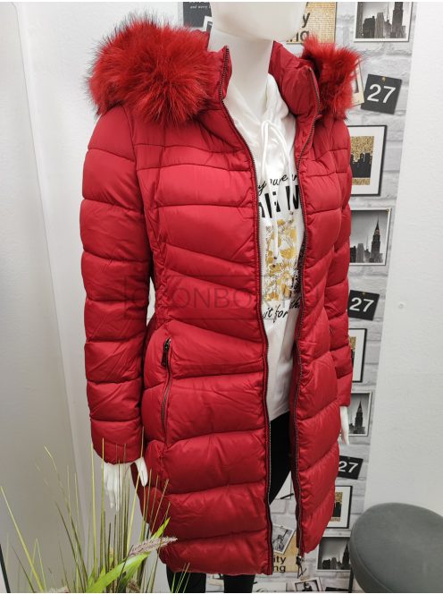 DK031L-4 női hosszú, karcsúsított kabát, EXTRA méret piros színben