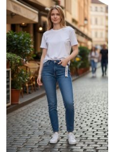 KP258-27 Zarielle női push-up farmernadrág