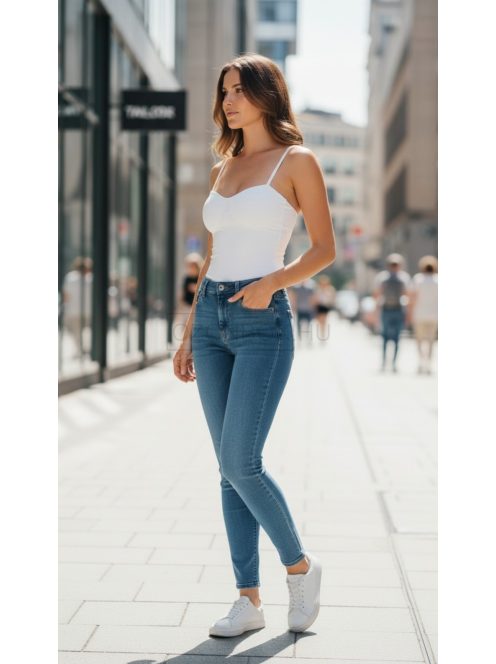 M3585 Solea Skinny Push Up csípő farmernadrág