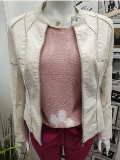   T3-076-11 CHLOE karcsúsított műbőrkabát törtfehér színben